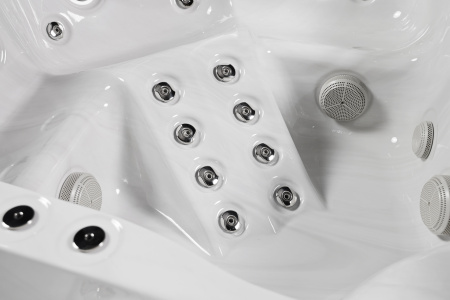 Гидромассажный спа бассейн NordicSpa Tyur (Тюр)